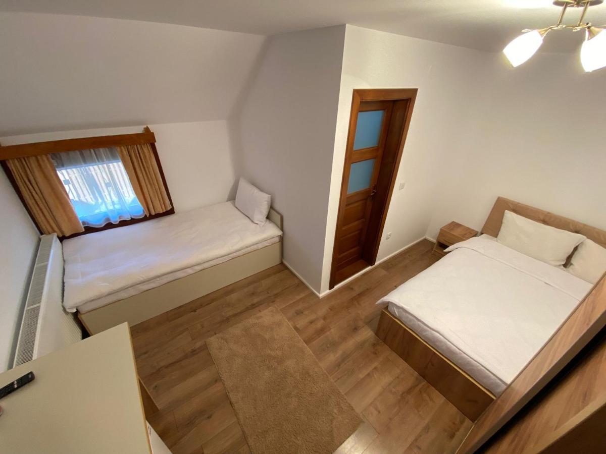 Casa Mocanu Sarmas Buitenkant foto