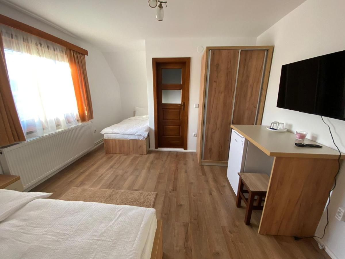 Casa Mocanu Sarmas Buitenkant foto